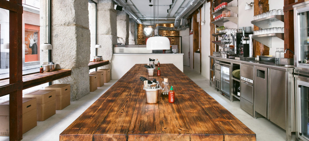 01_02_CODE-STUDIO_Tendencias_Restauracion_portada_Hot Now_1100x400