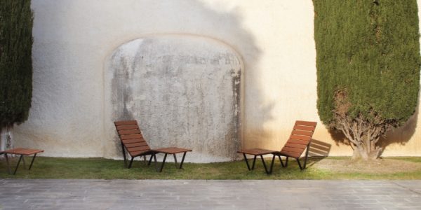 Blog_Code_Studio_01_Chaise_Longue_Harpo_Miguel_Milá_Diseño_Santa&Cole